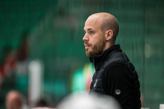 Rögles tränare Julius Falkenbäck Bergkvist