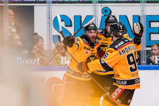 Luleås Linus Omark jublar