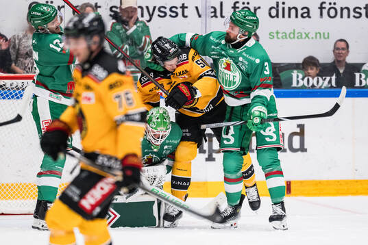 Luleås Markus Nurmi och Rögles Michael Kapla
