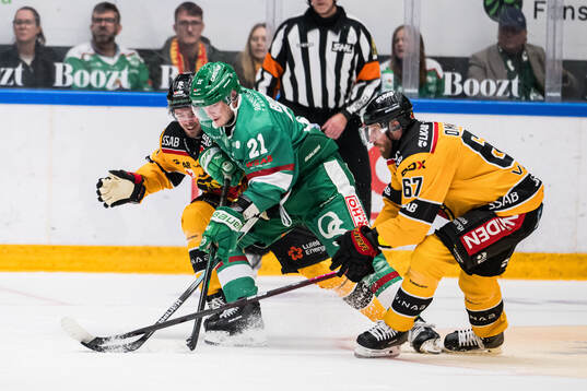 Luleås Ludvig Jansson och Rögles Henry Bowlby och Luleås