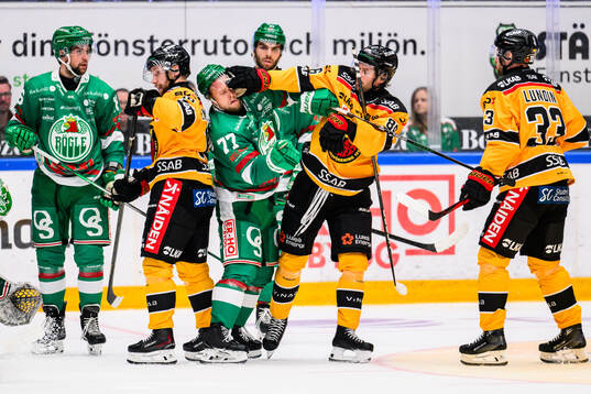Rögles Jesper Pettersson och Luleås Mathias Bromé