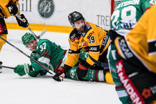 Rögles Albin Sundsvik och Luleås Pontus Själin