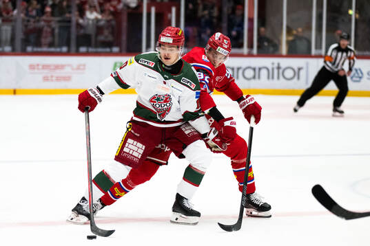 MoDos Sampo Ranta och Timrås Anton Lundmark