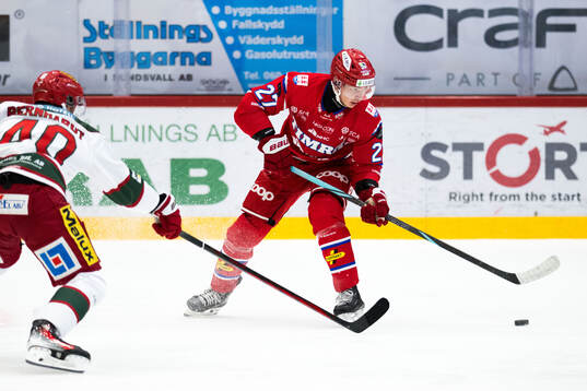 Och Timrås Oliver Johansson