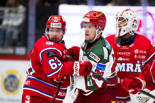 Timrås Elmeri Eronen och MoDos Mikkel Aagaard