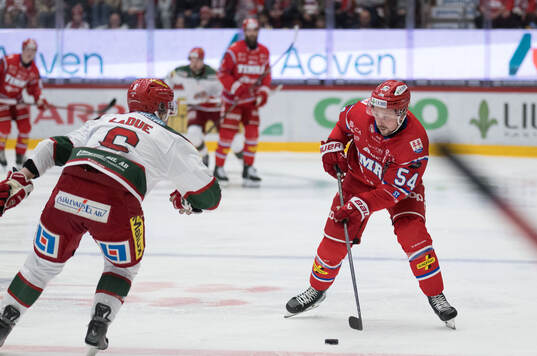 Timrås Jonathan Dahlén