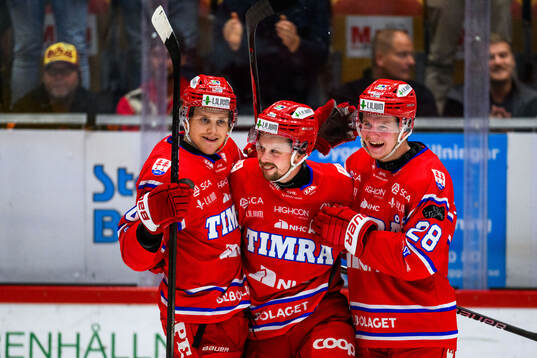 Timrås Jonathan Dahlén jublar