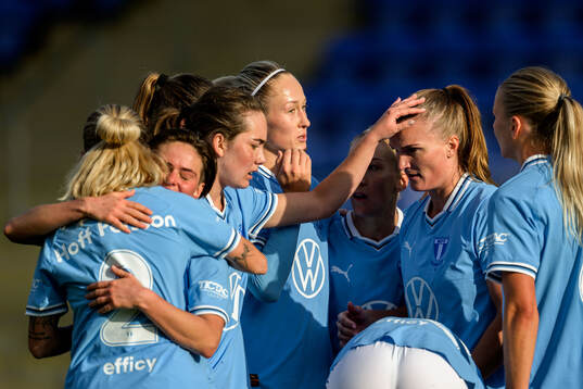 Malmö FFs Lovisa Gustafsson jublar