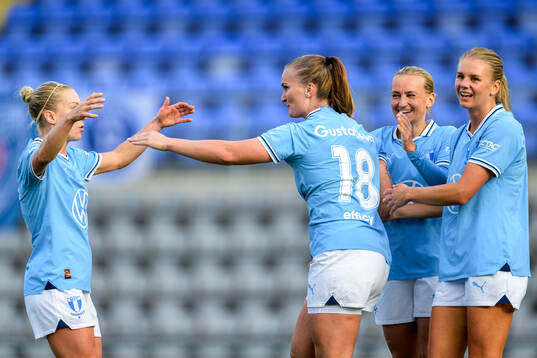 Malmö FFs Lovisa Gustafsson jublar