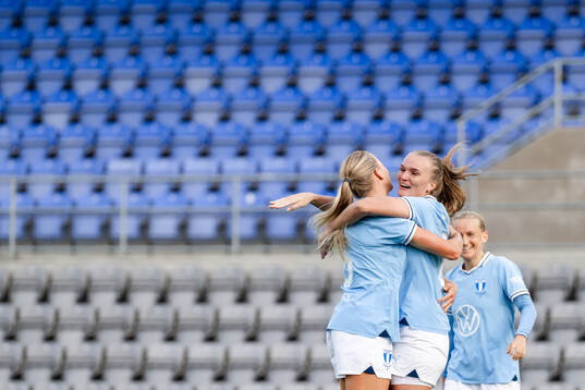 Malmö FFs Lovisa Gustafsson jublar