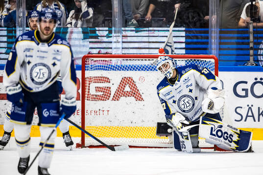 Leksands målvakt Jakob Hellsten deppar