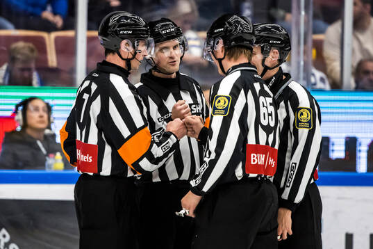 Domare Christoffer Holm och Domare Stefan Leijonklo och