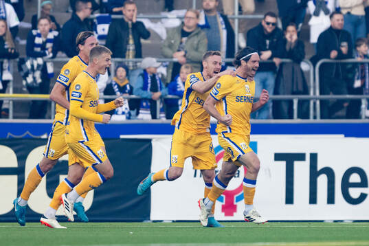 IFK Göteborgs Gustav Svensson jublar