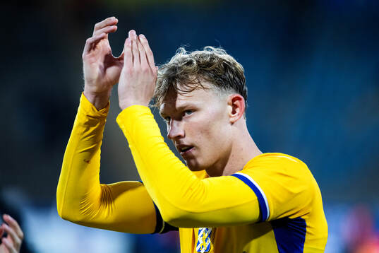 IFK Göteborgs Laurs Skjellerup jublar