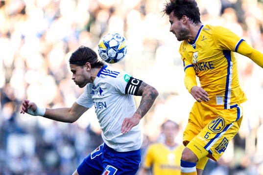 IFK Norrköpings Arnor Traustason och IFK Göteborgs Anders