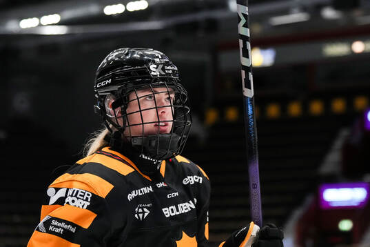 Skellefteås Ronja Mogren jublar