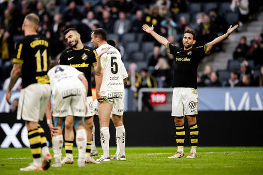 AIKs Benjamin Tiedemann Hansen deppar