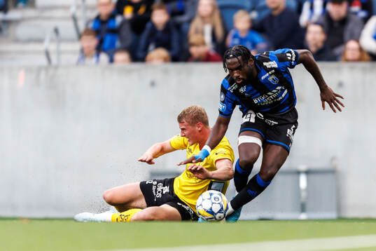 Elfsborgs Emil Holten och Sirius Patrick Nwadike