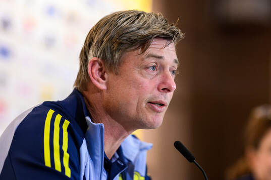 Head coach Jon Dahl Tomasson of the Swedish men's football
