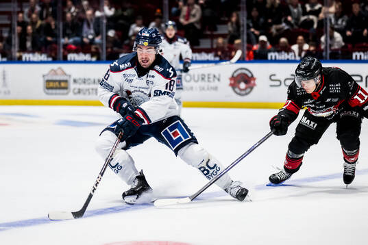 Linköpings Remi Elie och Malmö Redhawks Nikola Pasic