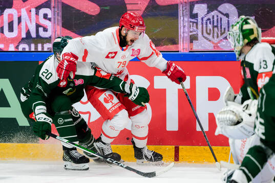 Marcus Westfält of Färjestad  and Libor Hudacek of