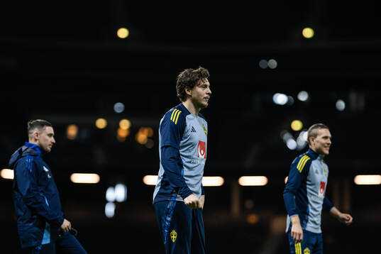 Victor Nilsson Lindelöf and Ludwig Augustinsson of the