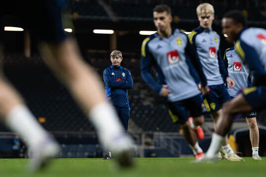 Head coach Jon Dahl Tomasson of the Swedish men’s