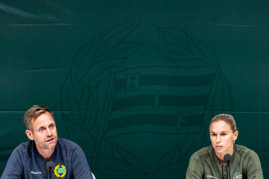 Head coach Martin Sjögren and Jonna Andersson of Hammarby