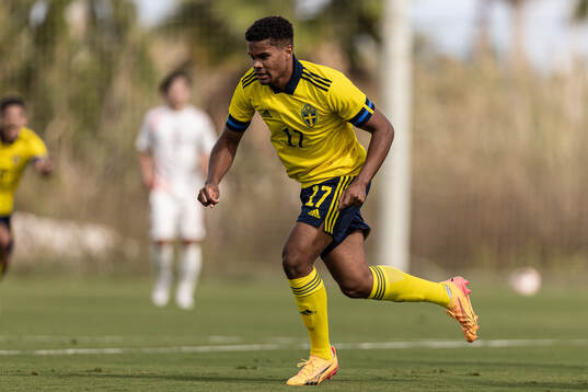 Santino Samuyiwa of Sweden celebrates