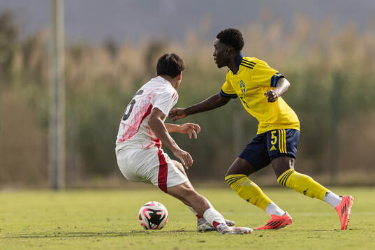 Genesis Antwi of Sweden