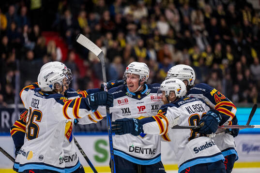 Djurgårdens Colby Sissons jublar
