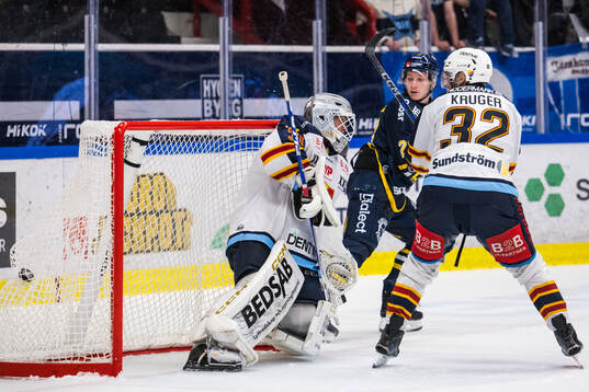 Bläddra bland fler bilder av Ishockey, Hockeyallsvenskan, Södertälje - Djurgården