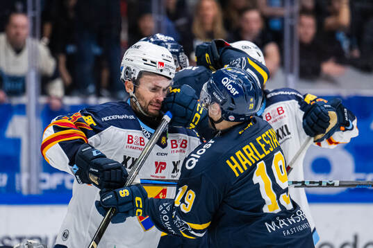 Djurgårdens Marcus Krüger och Södertäljes Hampus