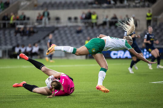 Goalkeeper Carina Schluter of St Pölten  and Stina