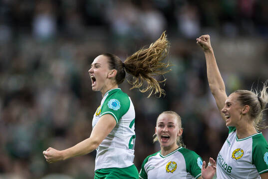 Vilde Hasund of Hammarby celebrates the 1-0 goal