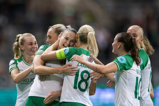Vilde Hasund of Hammarby celebrates the 1-0 goal
