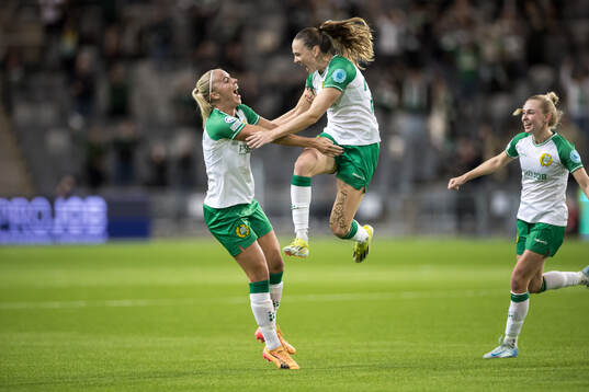 Vilde Hasund and Stina Lennartsson of Hammarby celebrate