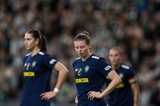 Claudia Wenger of St Pölten looks dejected