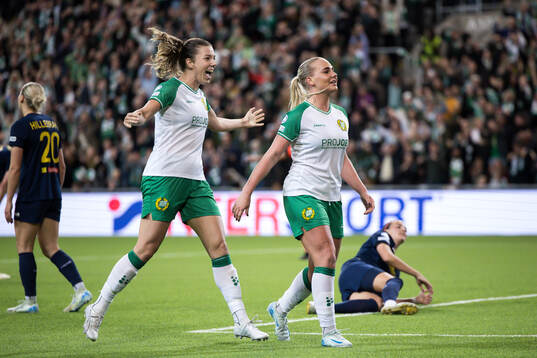 Cathinka Tandberg of Hammarby celebrates