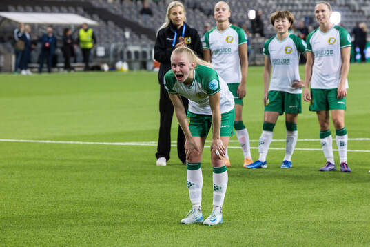 Emilie Joramo of Hammarby celebrating