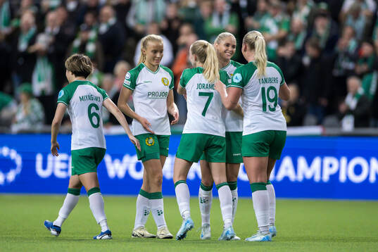 Alice Carlsson, Emilie Joramo and Cathinka Tandberg of