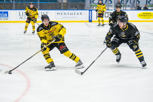 Vimmerbys Jesper Broeng och AIKs Jordan Bellerive