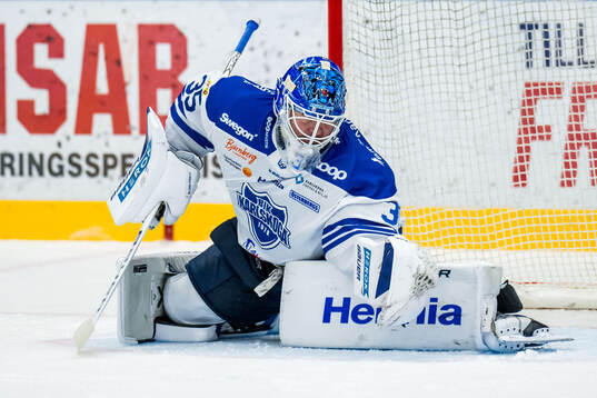 Karlskogas målvakt Lars Volden