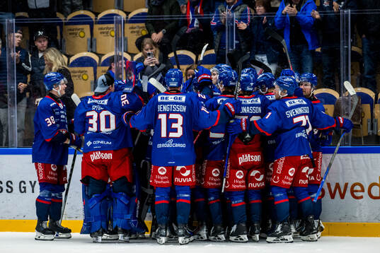 Oskarshamns spelare jublar