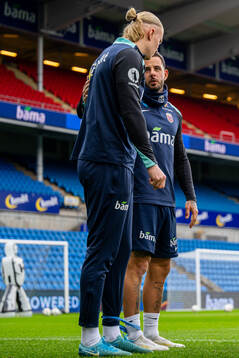 Erling Braut Haaland and Aron Dønnum of the Norwegian