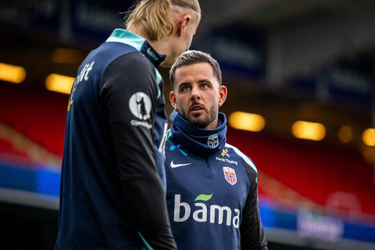 Erling Braut Haaland and Aron Dønnum of the Norwegian
