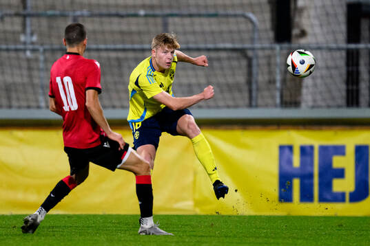 Nils Zätterström of Sweden