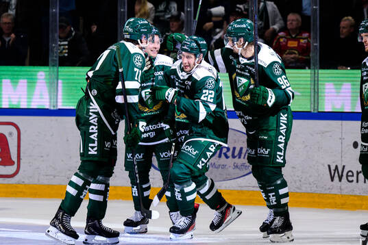 Bläddra bland fler bilder av Ishockey, SHL, Färjestad - Frölunda