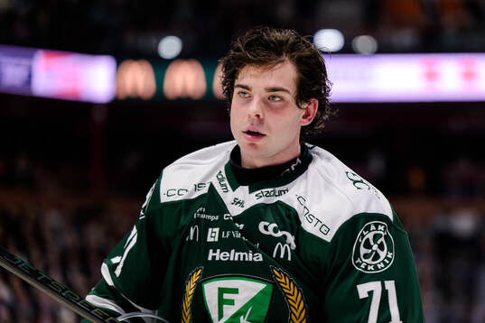 Färjestads Viktor Lodin deppar
