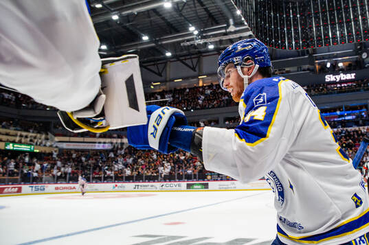 Leksands Peter Cehlarik jublar